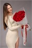 Красные розы в упаковке Туман (21шт) 812 в Твери