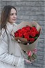 Букет из роз Эльторо в крафте (21шт) 149278 в Твери