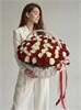 Красно-белые розы в корзине (размер L, 101шт) 413 в Твери